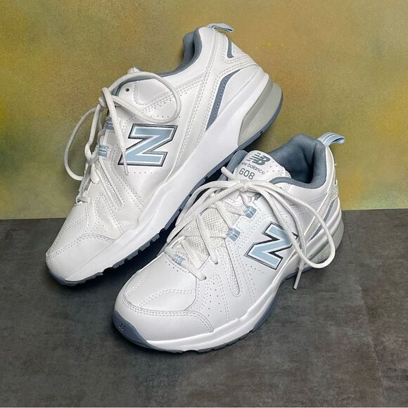 New Balance 608v5 Women's White Wide Leather Sneakers Size 9D - Picture 14 of 16